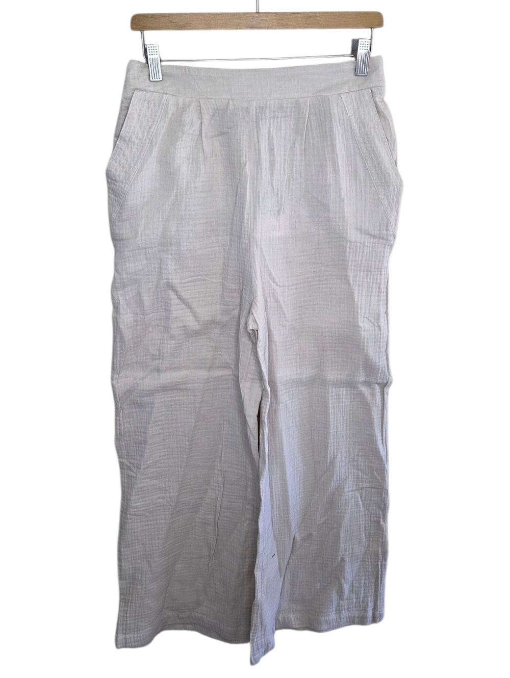 Very J Creamy Beige Textured Gauze Pull-on Waist Cropped Pants Size Medium